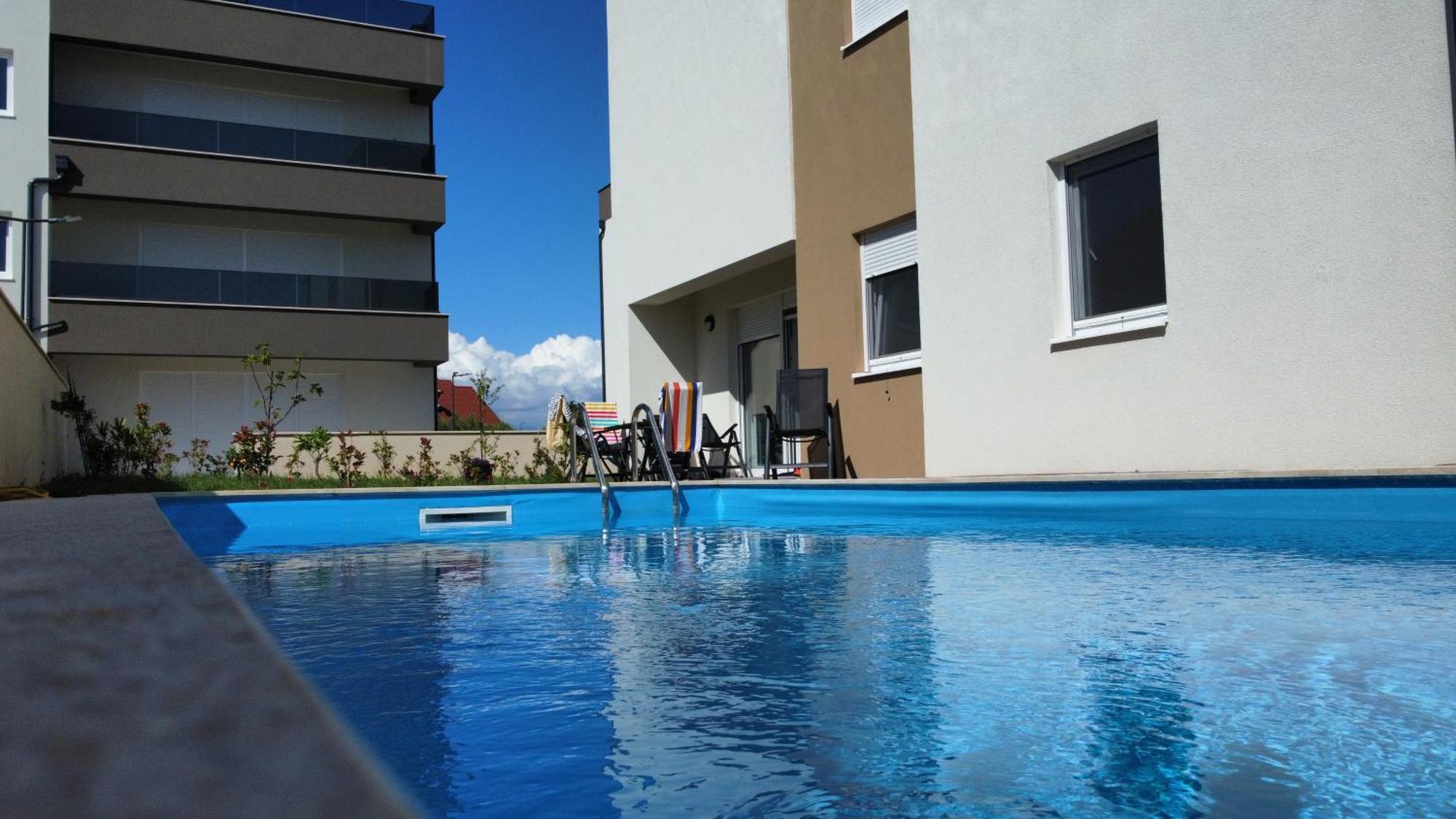 Apartment Relex With Pool & Jacuzzi Privlaka  Exterior foto